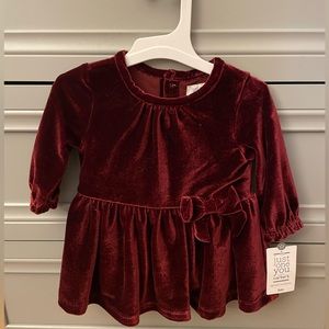 NWT Carter’s 3 month dress